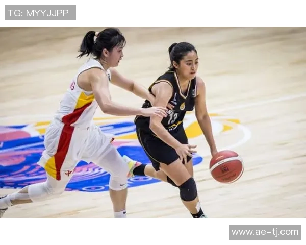 南京篮球队在世锦赛积分榜上以61分稳居第一名展现强劲实力 南京篮球队在世锦赛积分榜上以61分稳居第一名展现强劲实力