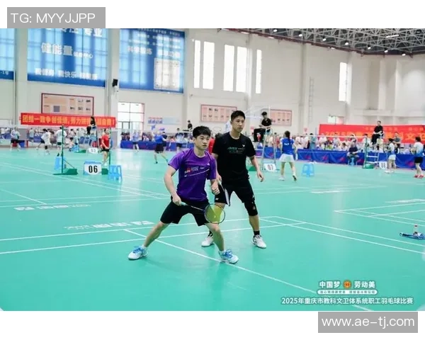 重庆羽毛球队的快速转型与发展探讨引发热议